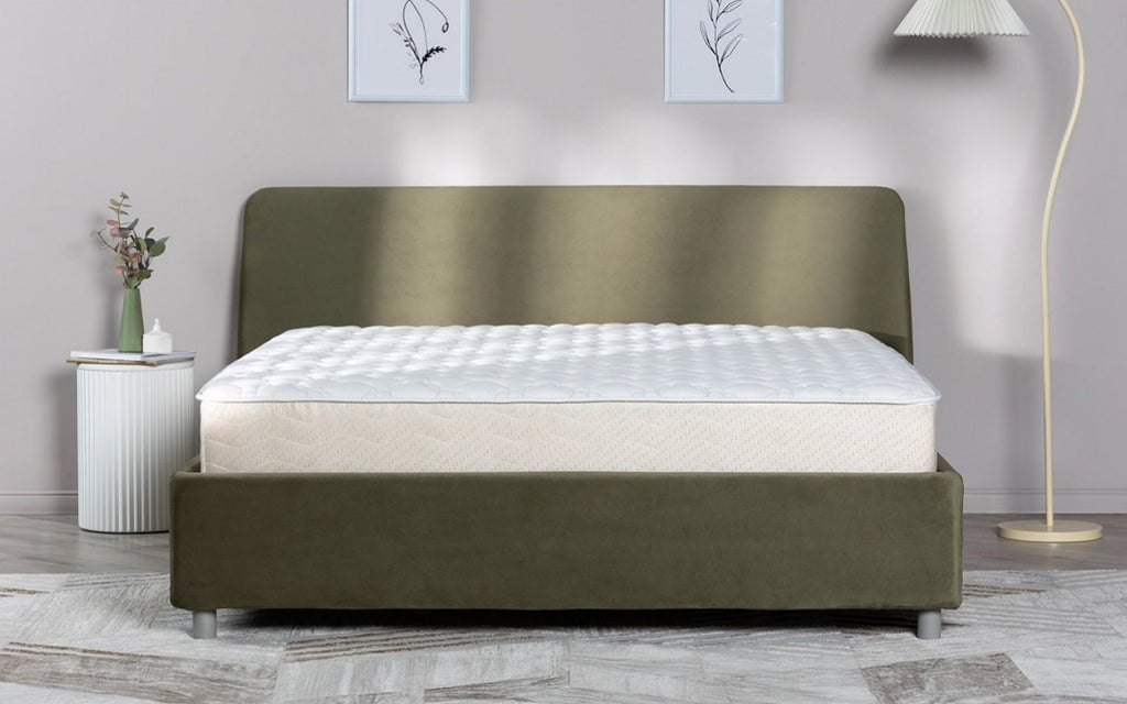 Family Comfort mattress in a bedroom interior, view 4