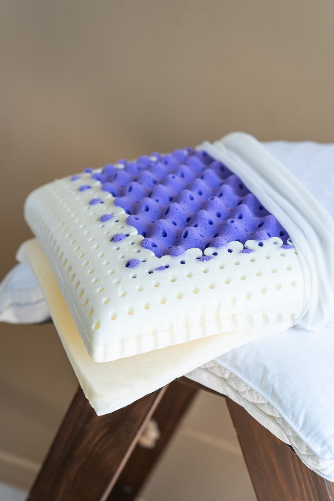 Askona Shiatsu pillow